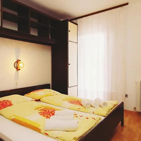 By The Sea Malinska, Krk - 19264 Apartment *