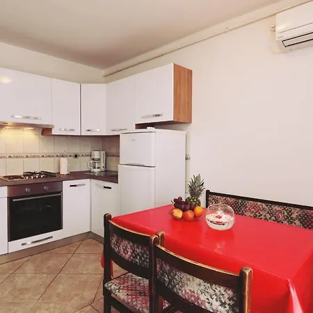 By The Sea Malinska, Krk - 19264 Apartment